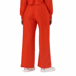 CHAYA TANGERINE WIDE LEG JOGGER WITH EMBOSSED LOGO -Steve Madden Store SMP397 CHAYA TANGERINE 8 89128fcd f045 4f75 bd88 46e672205db1