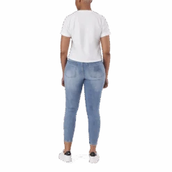 KITTY BOXY LOGO TEE WHITE -Steve Madden Store SMT223 KITTY BOXY LOGO TEE WHITE 6