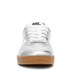 Steve Madden DEGREE SILVER COIN -Steve Madden Store STEVEMADDEN SHOES DEGREE SILVERCOIN FRONT