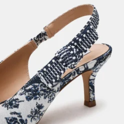 Steve Madden ENSEMBLE BLUE WHITE 15 Steve Madden ENSEMBLE BLUE WHITE -Steve Madden Store STEVEMADDEN SHOES ENSEMBLE BLUE WHITE FABRIC 05 440da010 08a1 48f2 9bae 1f7456f3d52c