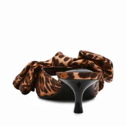 Steve Madden KIT LEOPARD SATIN -Steve Madden Store webimage 05C82325 3ED3 44A0 91E05E0CD3BFC7A9