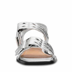Steve Madden SARIA SILVER -Steve Madden Store webimage 2FF436E1 0DA3 44D5 ADB1228F2C7F71BD