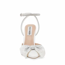 Steve Madden VINCENTIA IVORY SATIN -Steve Madden Store webimage 3CCB936E DCAF 4934 8A9D3AACBD4E84F6