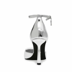 Steve Madden ACCESSION SILVER -Steve Madden Store webimage 9E36F6A1 8134 456C 9AA73028BB9A2BB4